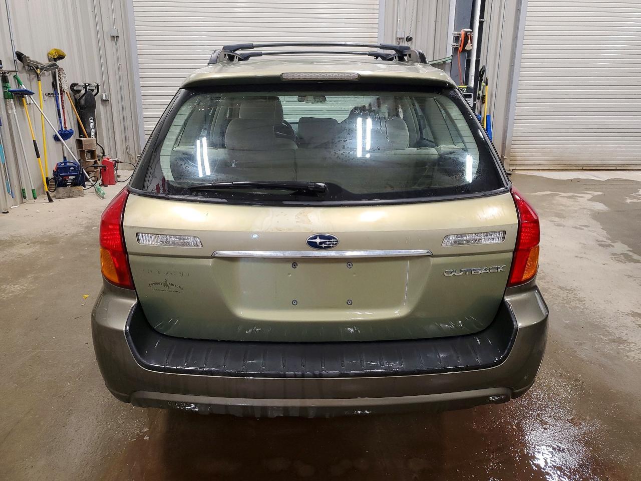 2005 Subaru Legacy Outback 2.5I - Фото 6
