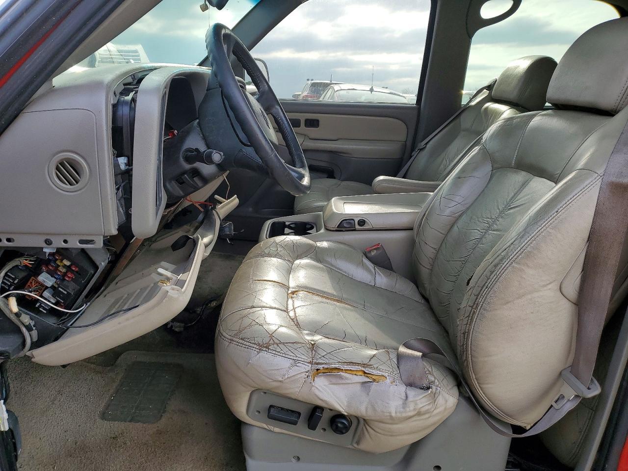 2001 Chevrolet Tahoe K1500 - Фото 7