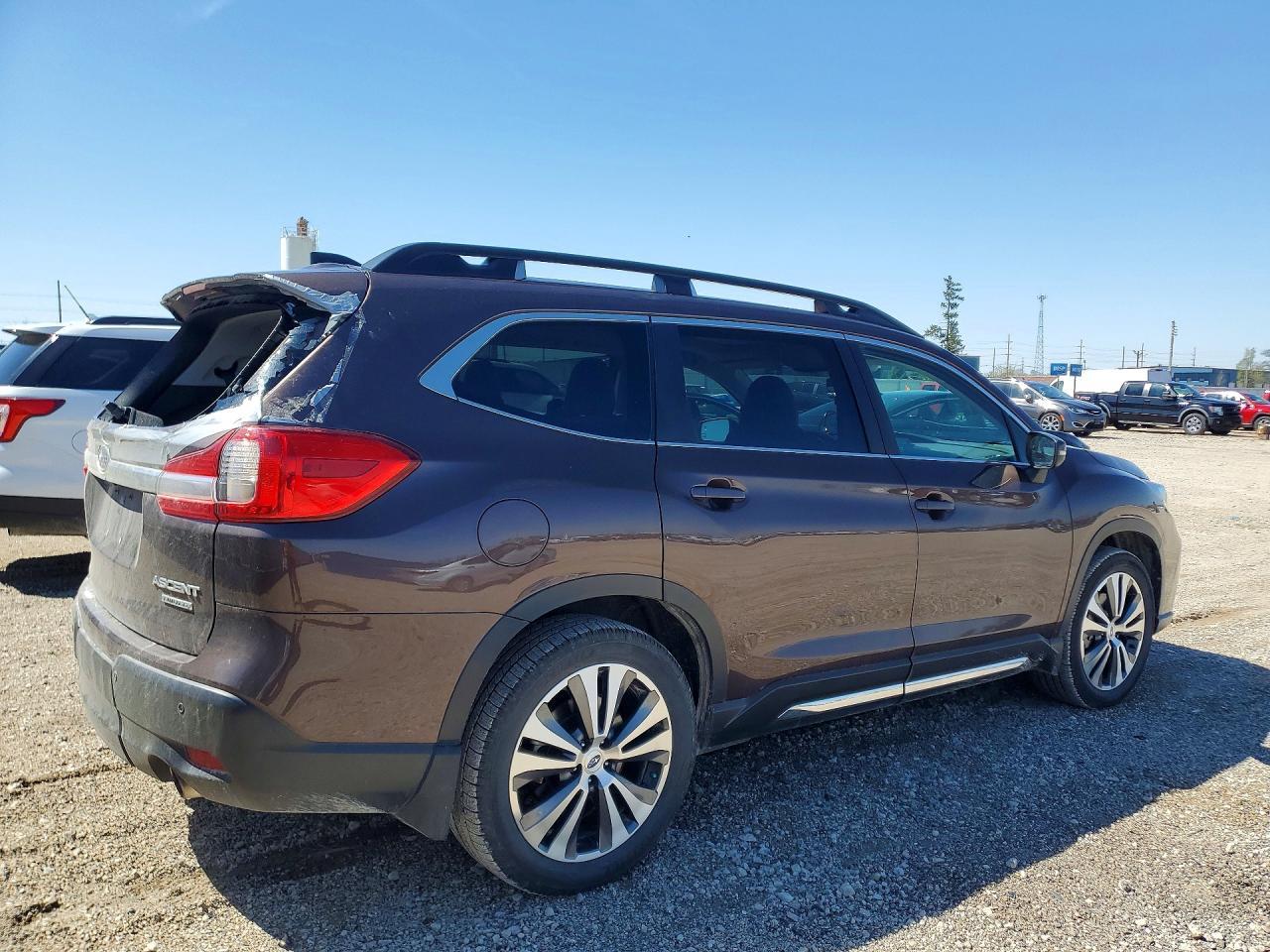 2021 Subaru Ascent Limited - Image 3