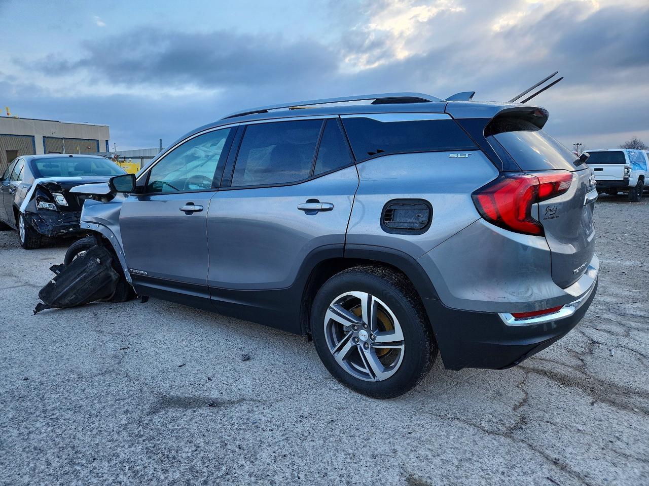 2018 GMC Terrain Slt - Фото 2