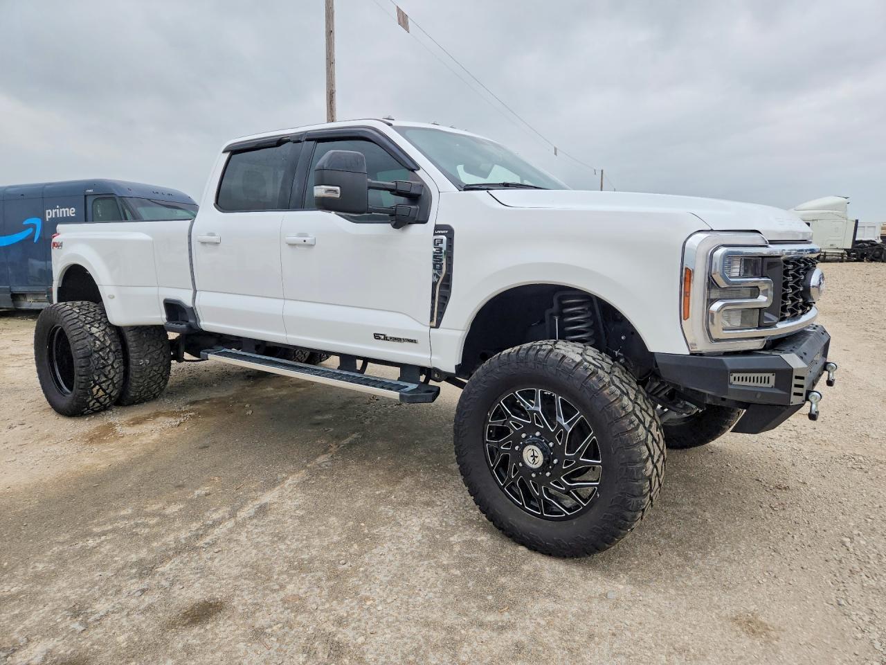 2024 Ford F350 Super Duty - Фото 4