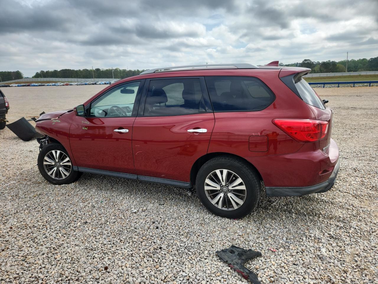 2019 Nissan Pathfinder Sv - Фото 2