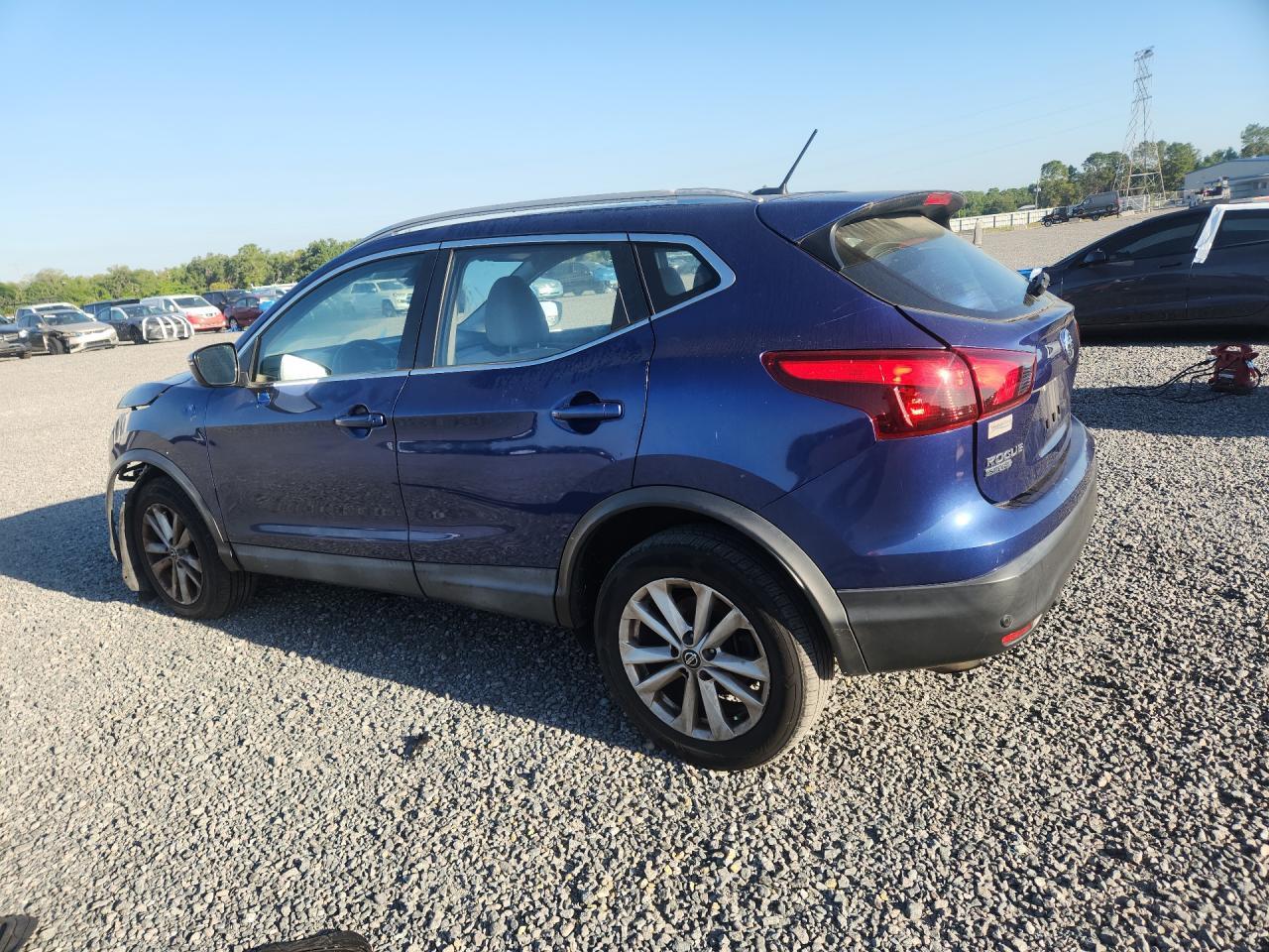 2019 Nissan Rogue Sport Sv - Фото 2