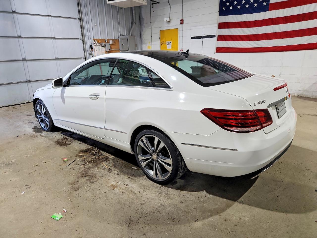 2016 Mercedes-Benz E 400 4Matic - Фото 2