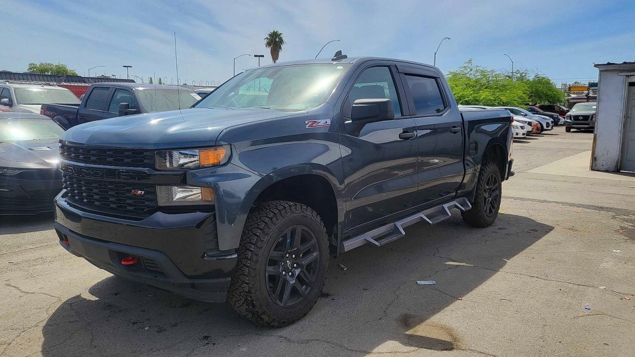 2021 Chevrolet Silverado K1500 Trail Boss Custom - Фото 2