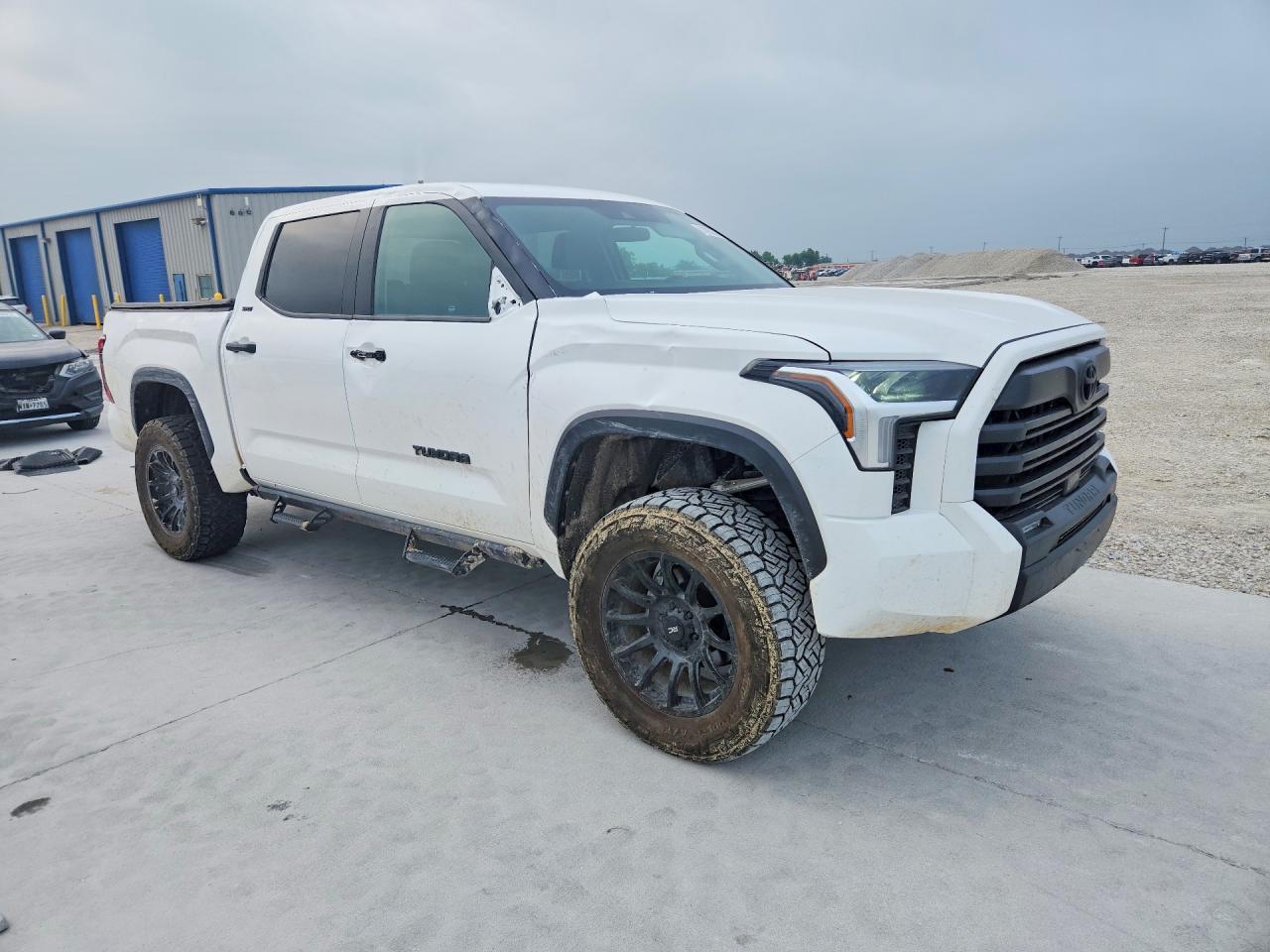 2024 Toyota Tundra Sr5 - Фото 4