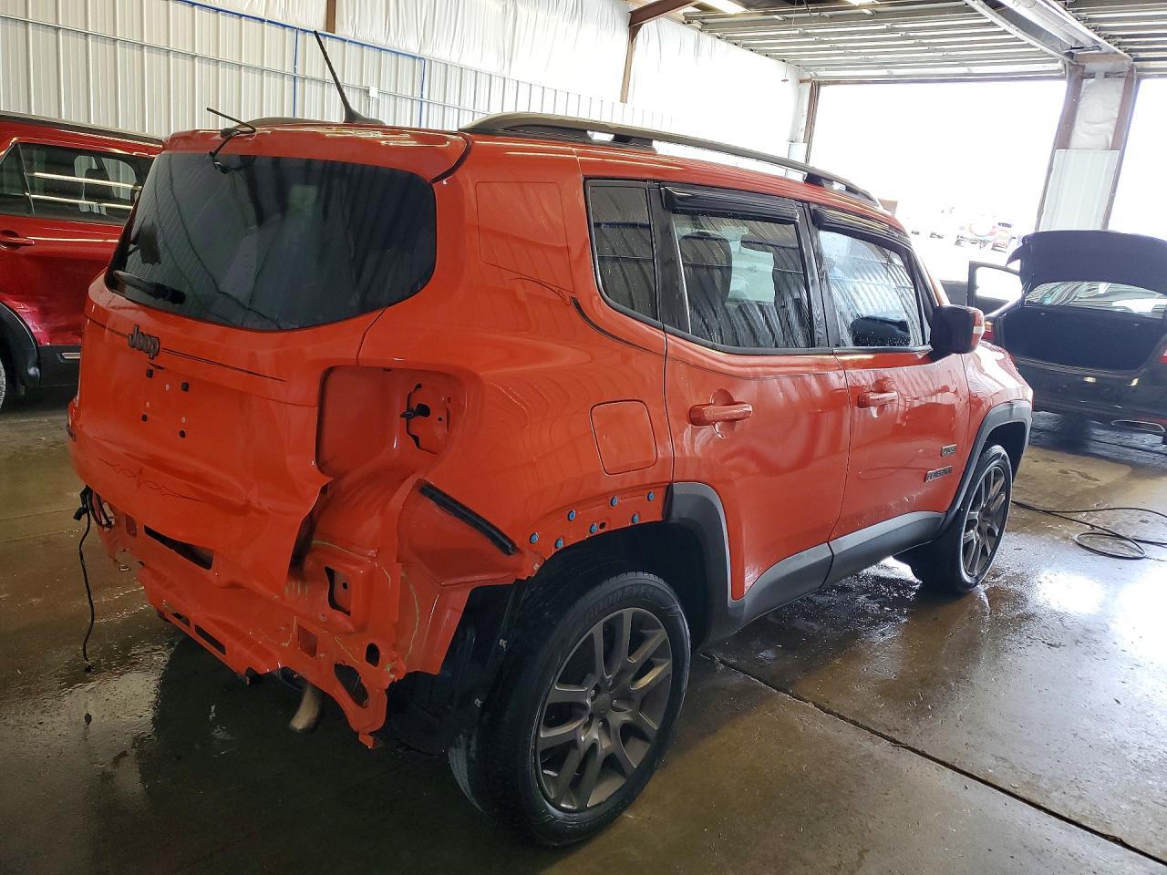 2016 Jeep Renegade Latitude - Фото 3