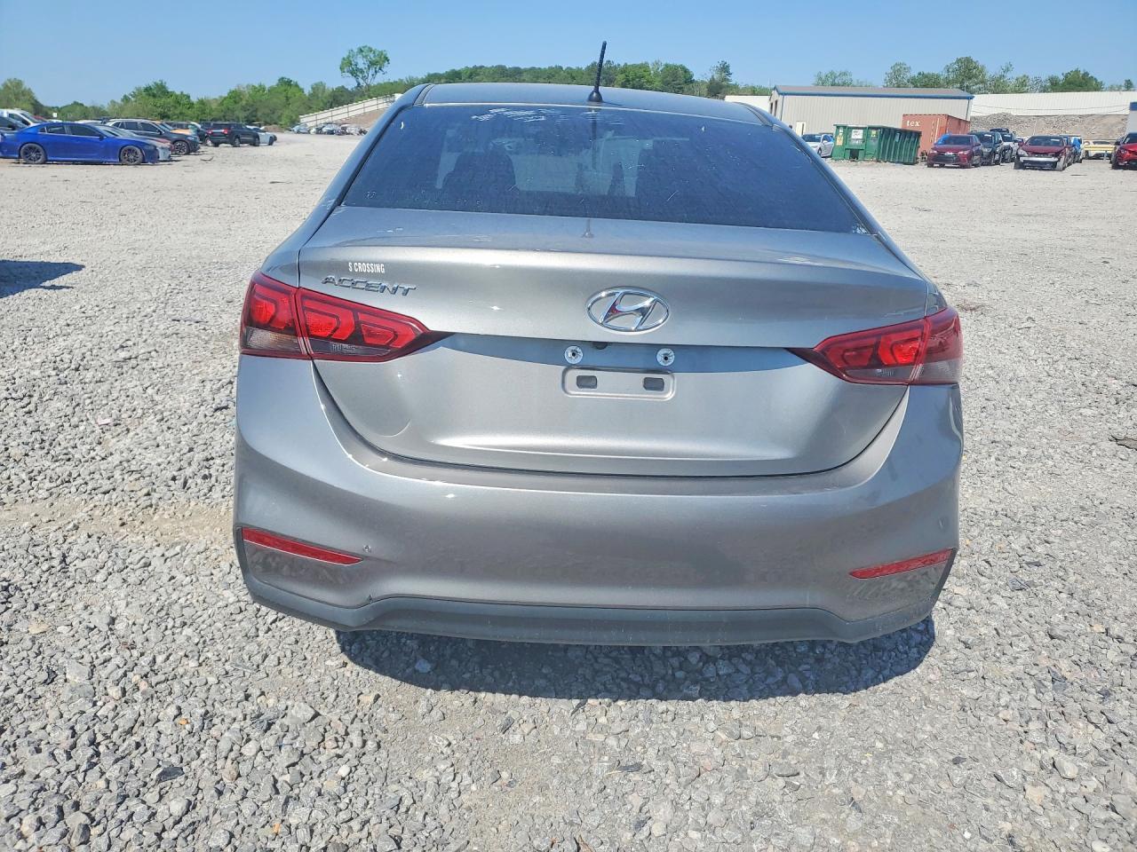 2022 Hyundai Accent Se - Фото 6