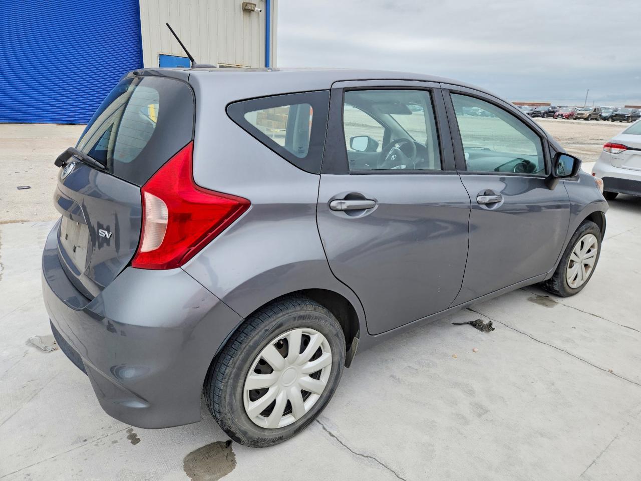 2017 Nissan Versa Note Sv - Фото 3