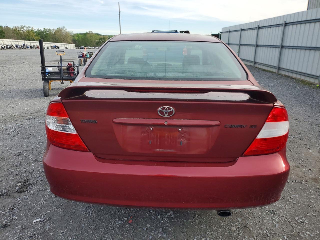 2002 Toyota Camry Se - Фото 6