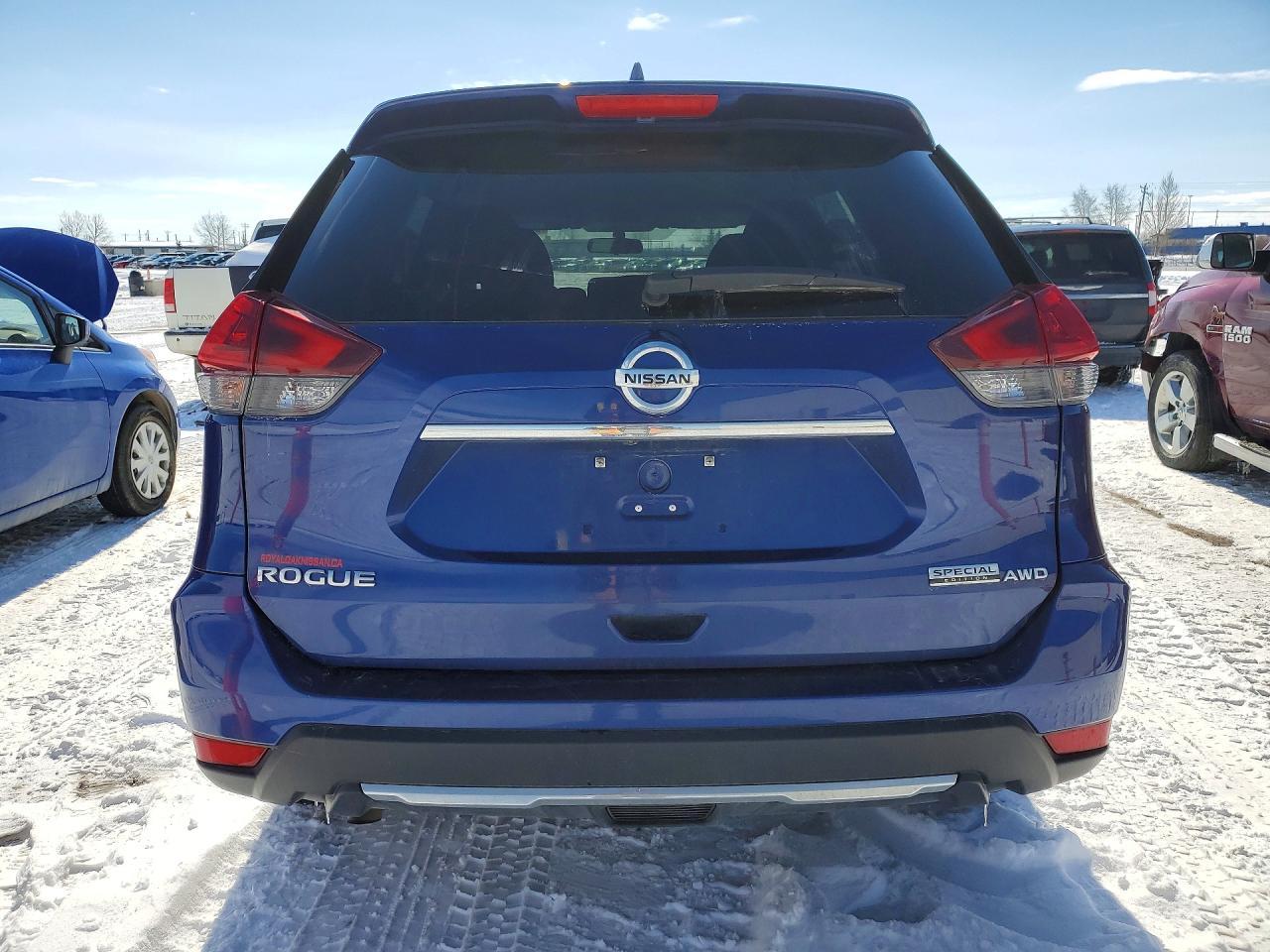 2020 Nissan Rogue S - Фото 6