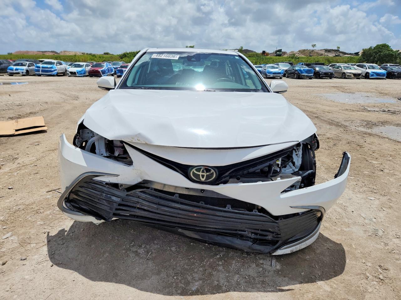 2024 Toyota Camry Le - Фото 5