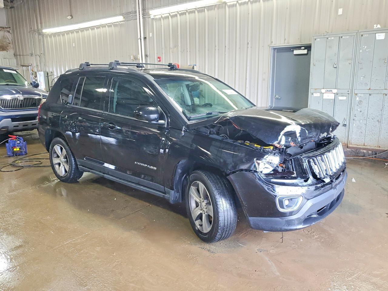 2016 Jeep Compass Latitude - Фото 4