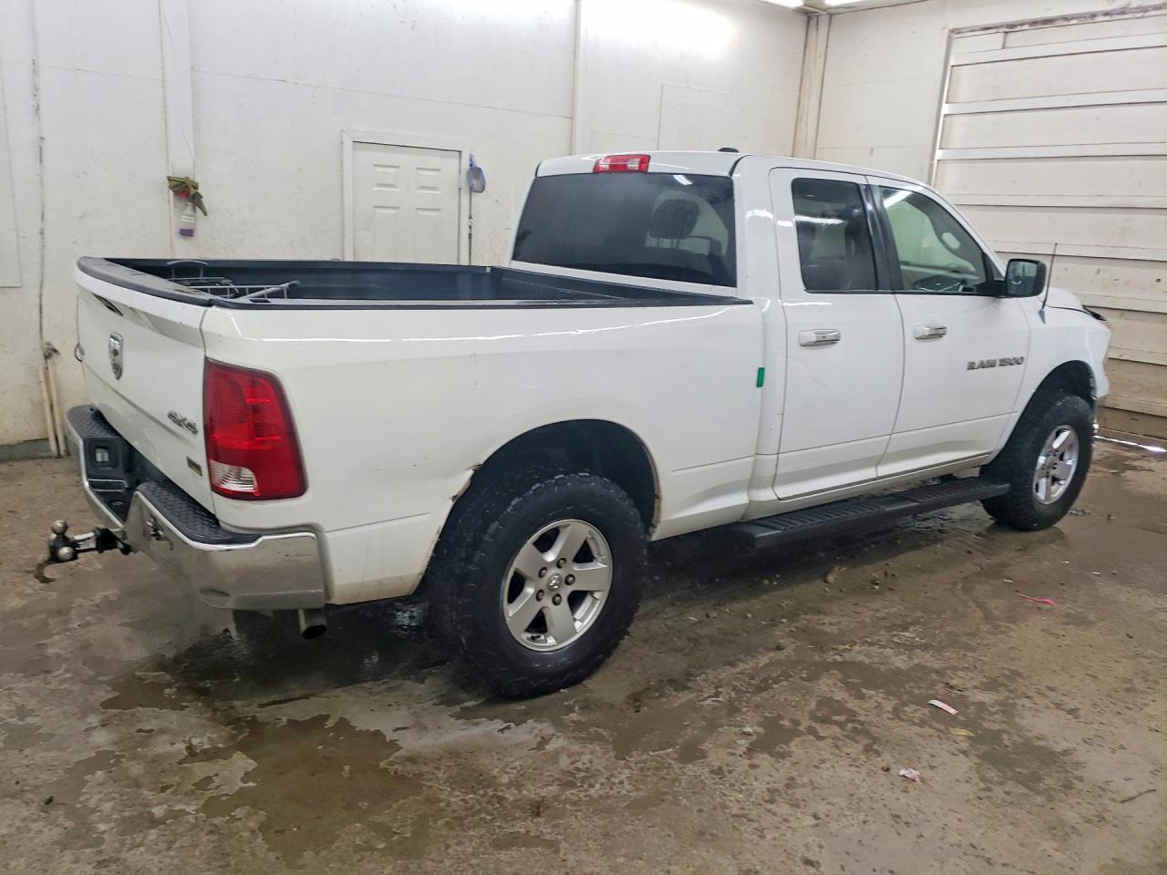 2011 Dodge Ram 1500 - Image 3