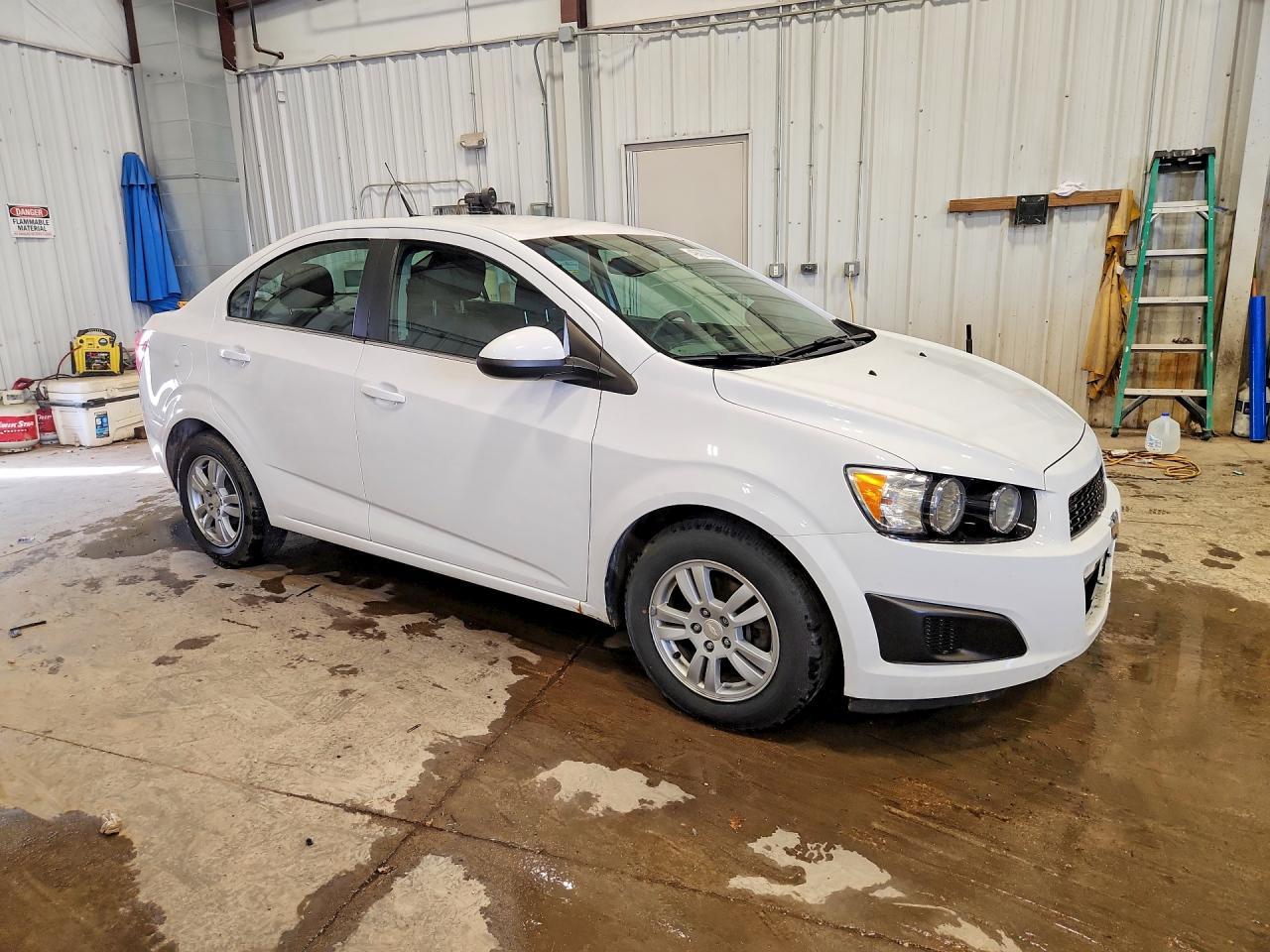 2014 Chevrolet Sonic Lt - Фото 4