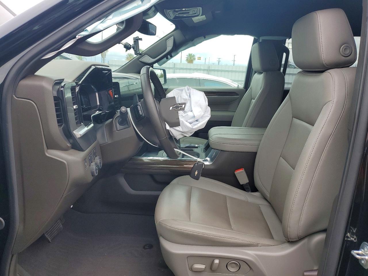 2025 Chevrolet Silverado K1500 Rst - Фото 7