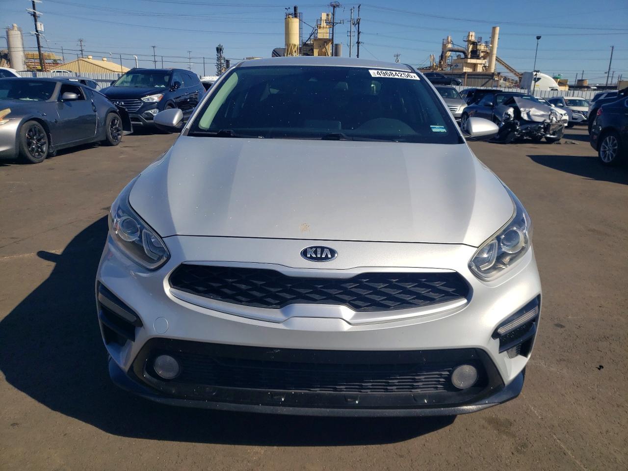 2019 Kia Forte Lxs - Image 5