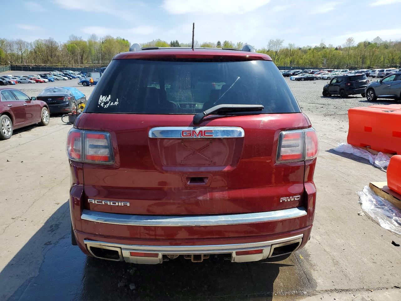 2015 GMC Acadia Denali - Image 6