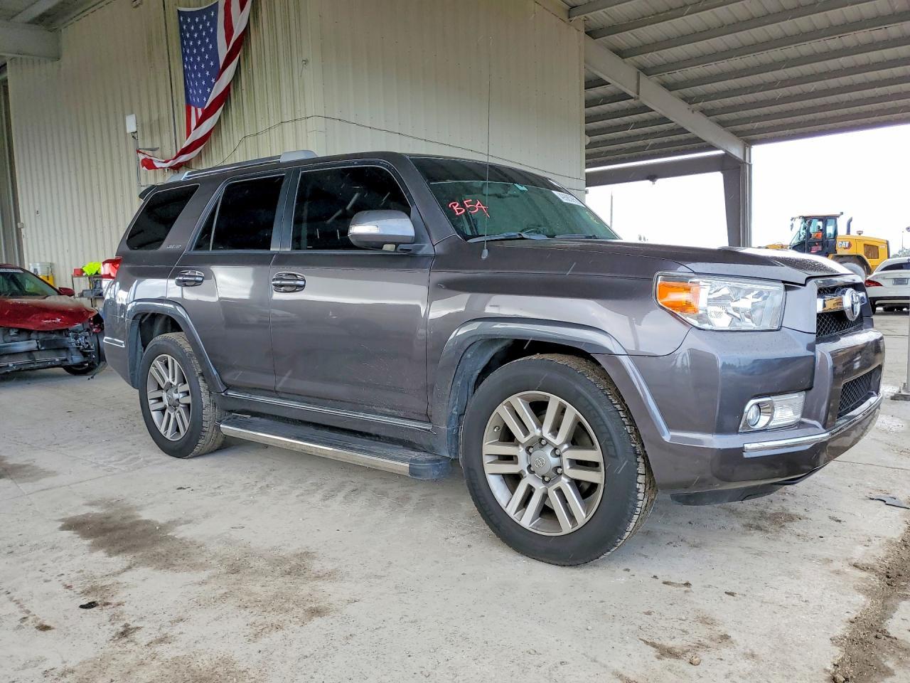 2012 Toyota 4Runner Limited - Image 4