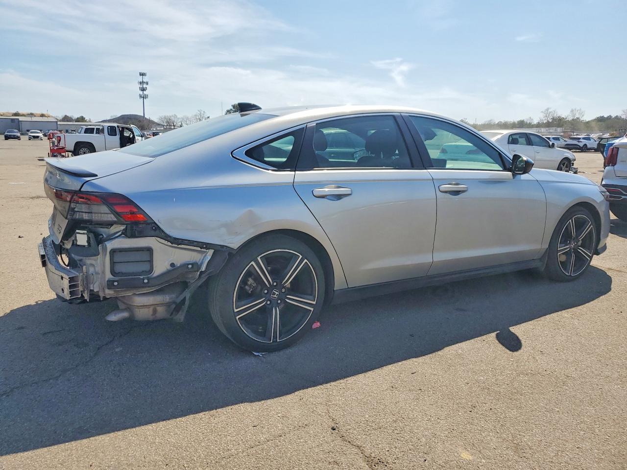 2024 Honda Accord - Фото 3