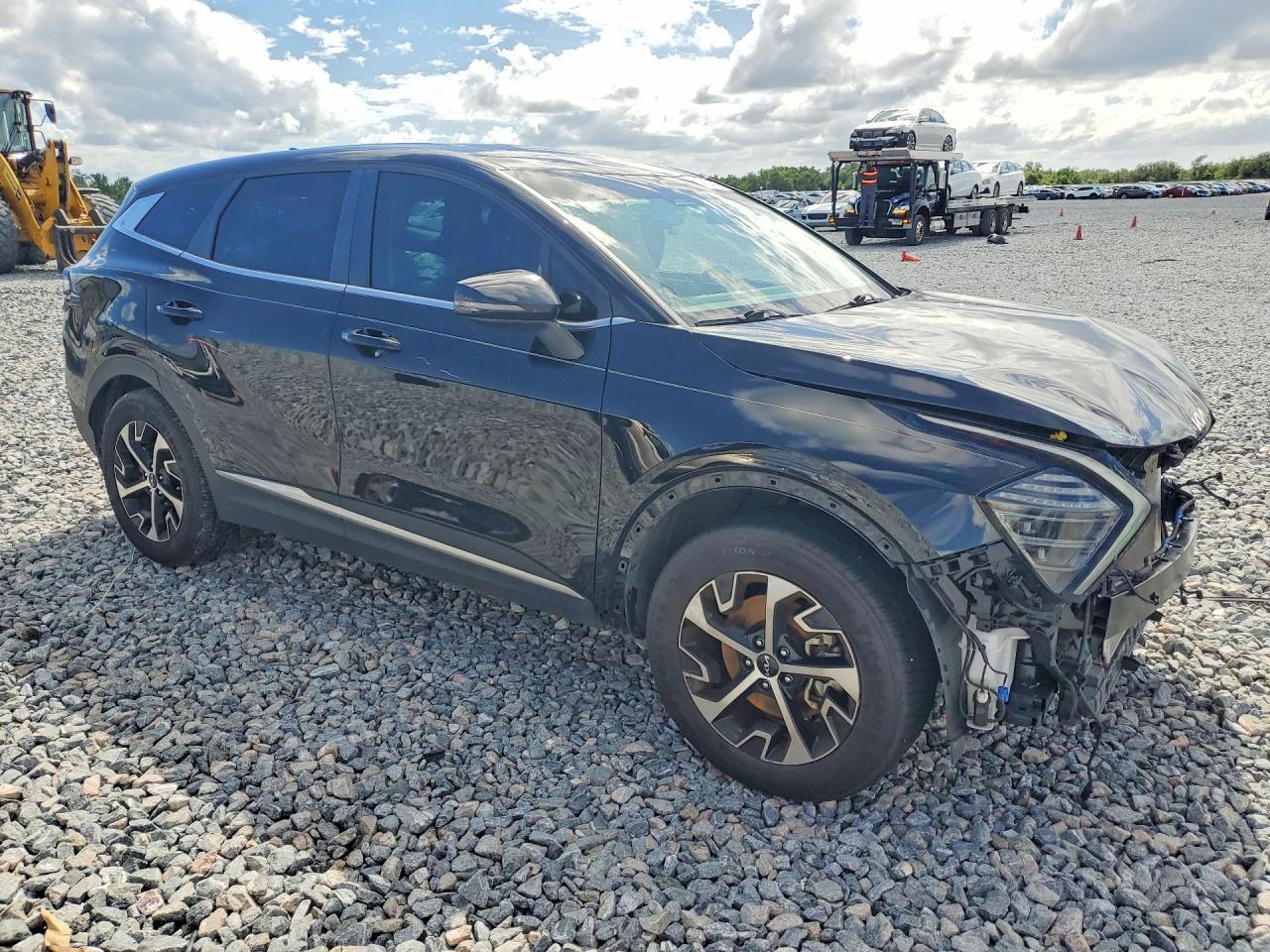 2024 Kia Sportage Ex - Image 4