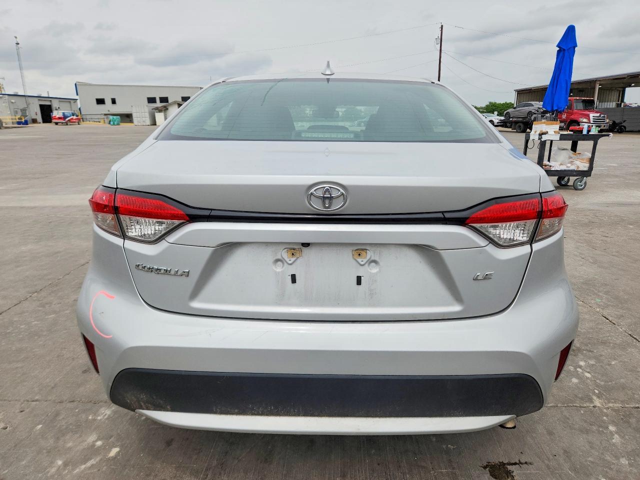 2022 Toyota Corolla Le - Image 6