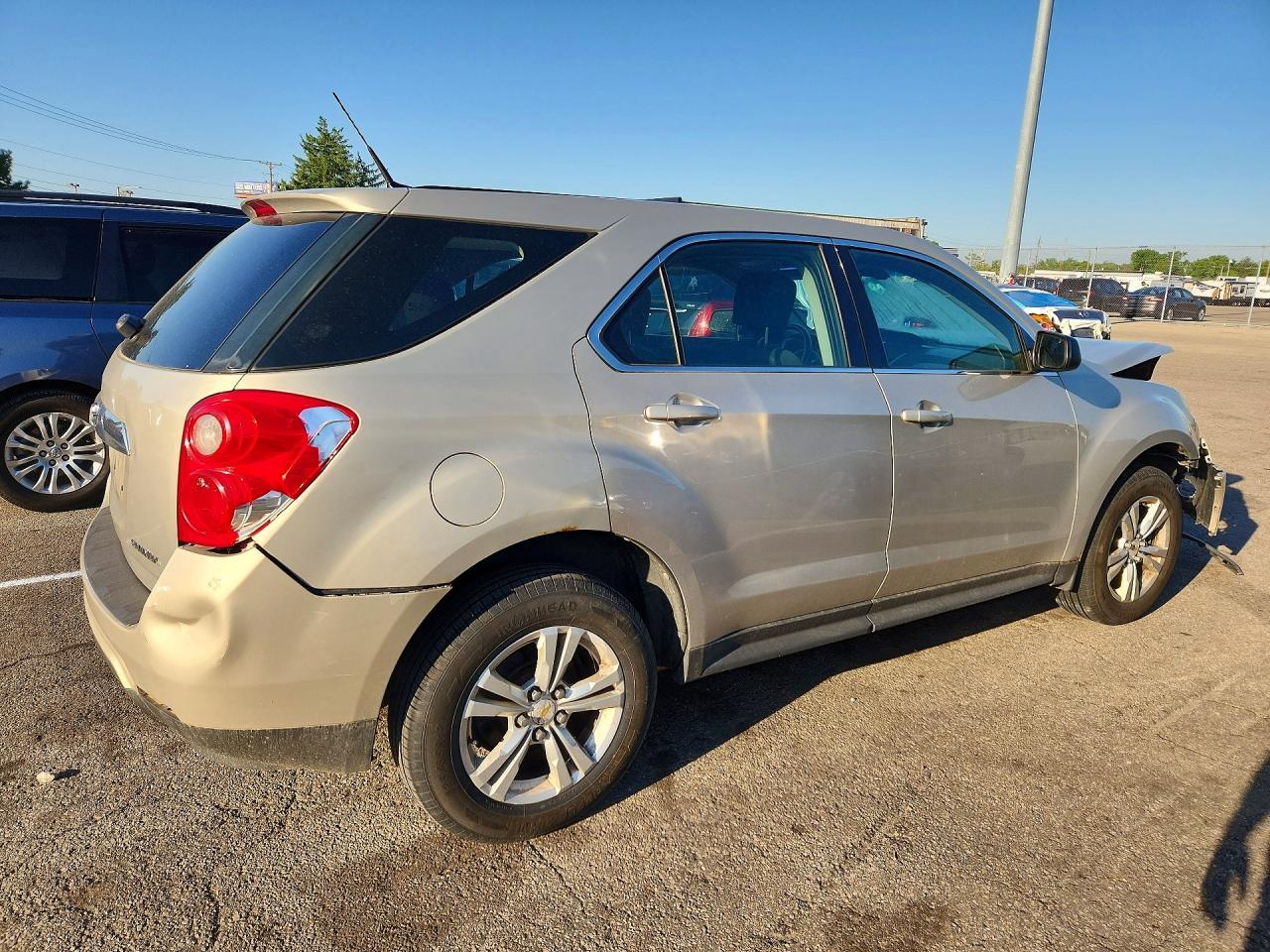 2011 Chevrolet Equinox Ls - Фото 3