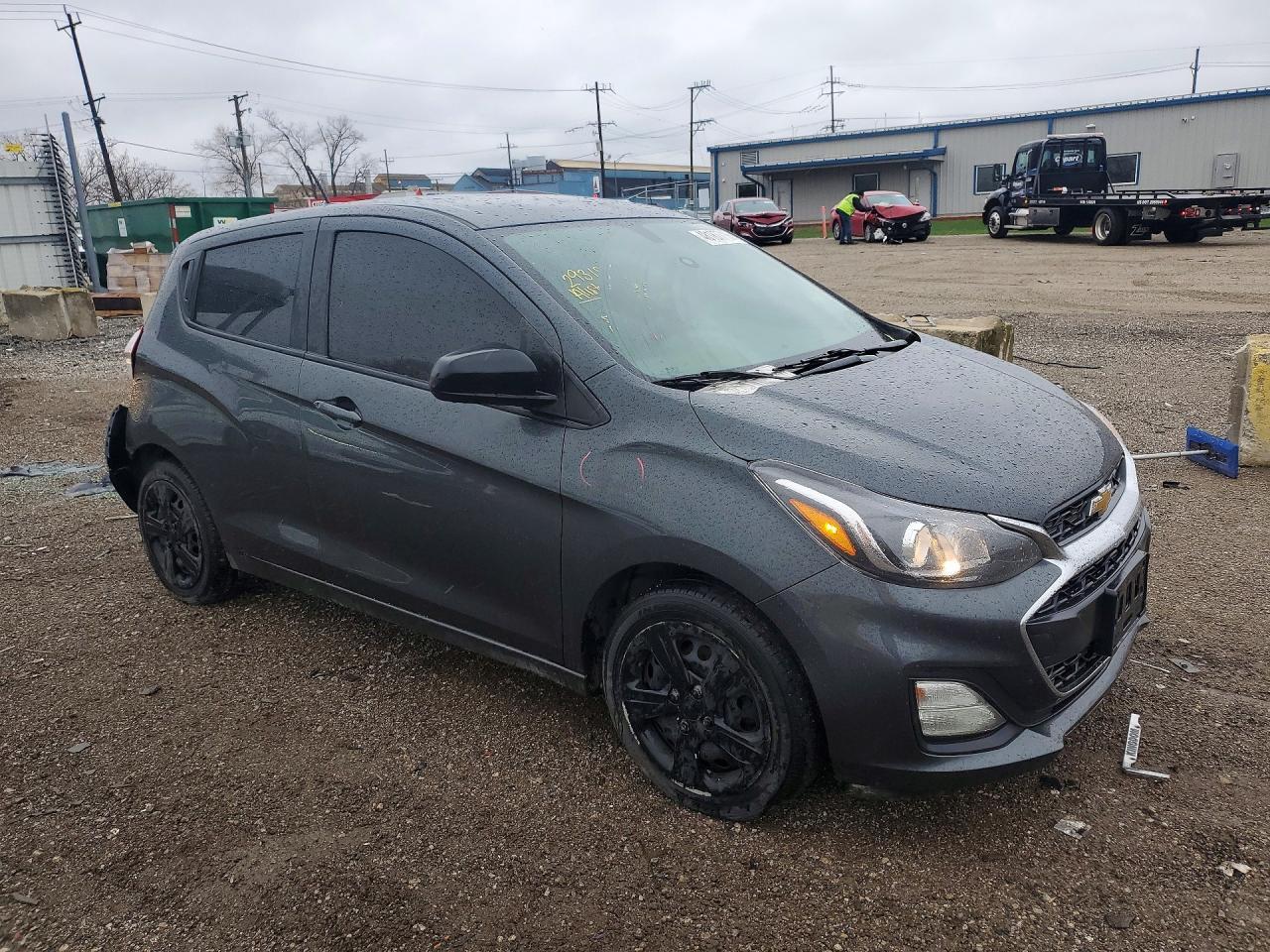 2019 Chevrolet Spark Ls - Фото 4