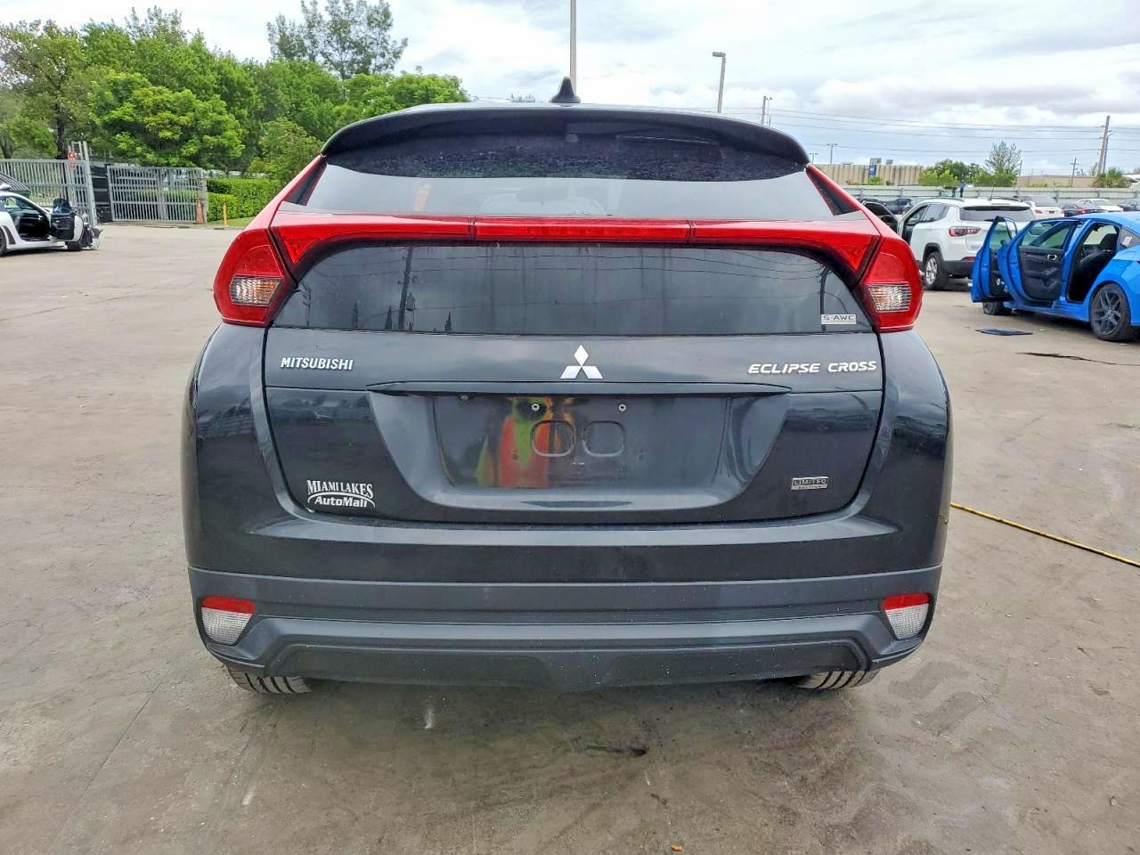 2018 Mitsubishi Eclipse Cross Le - Image 6