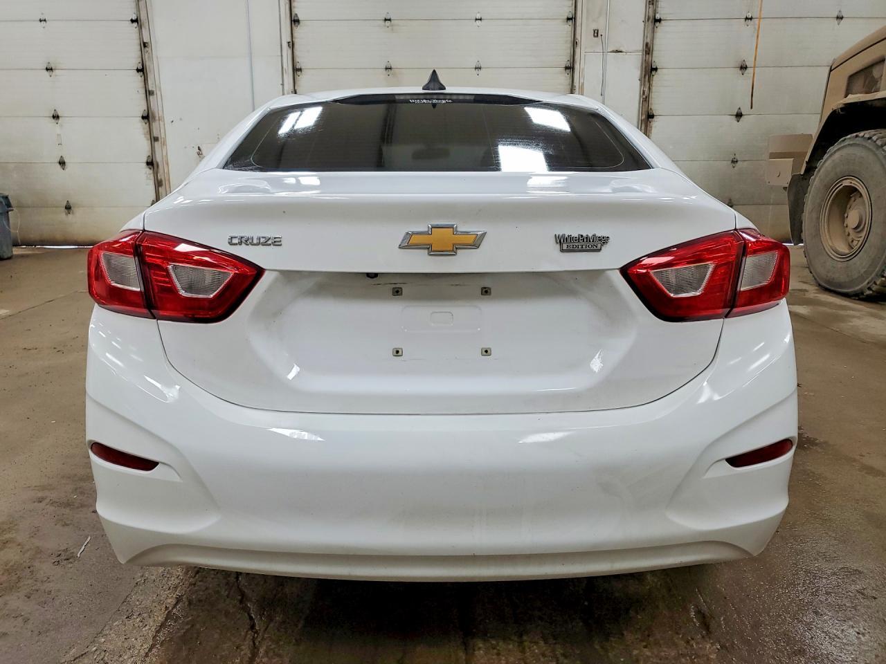 2019 Chevrolet Cruze Ls - Image 6
