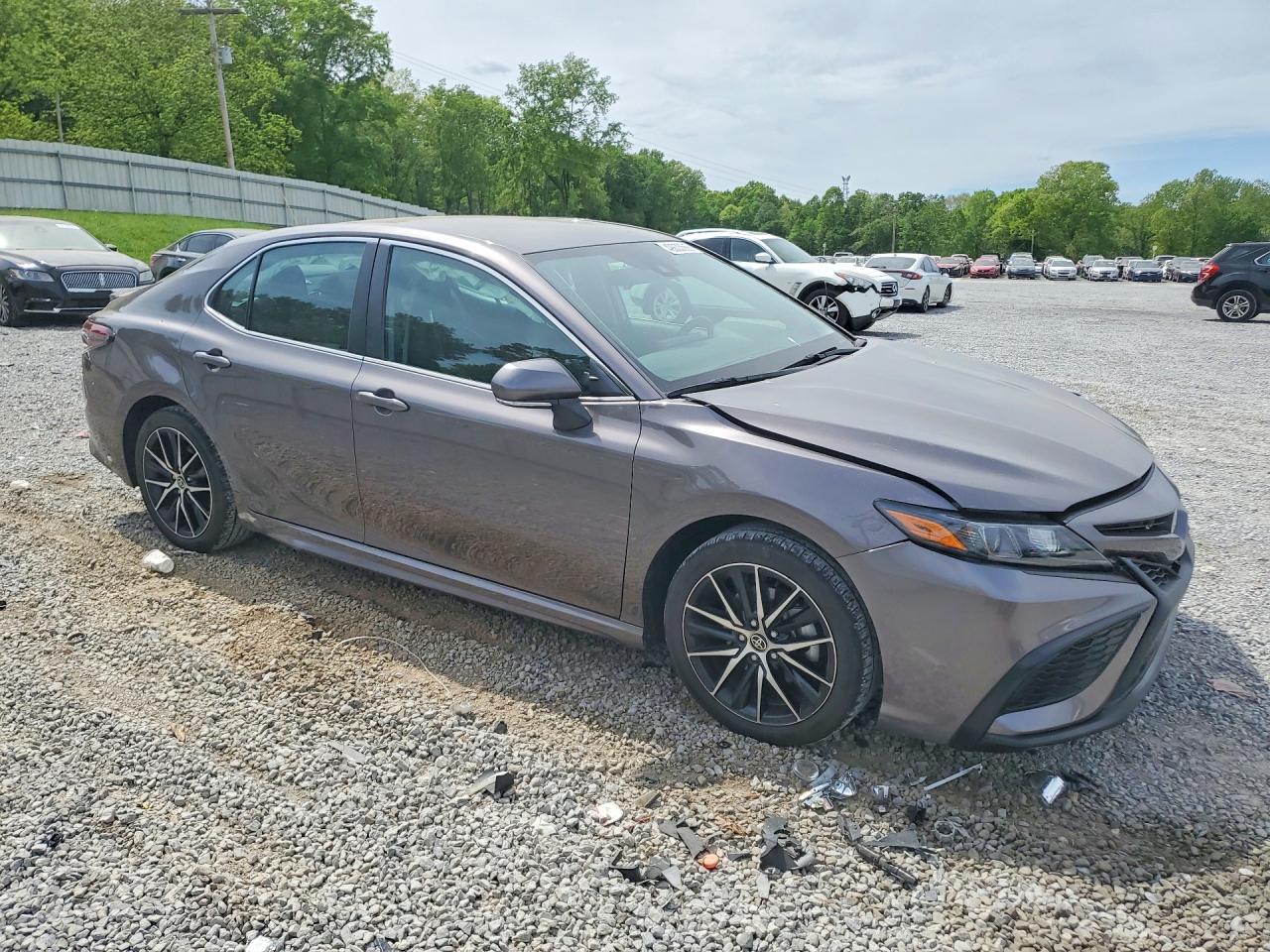 2024 Toyota Camry Se - Фото 4