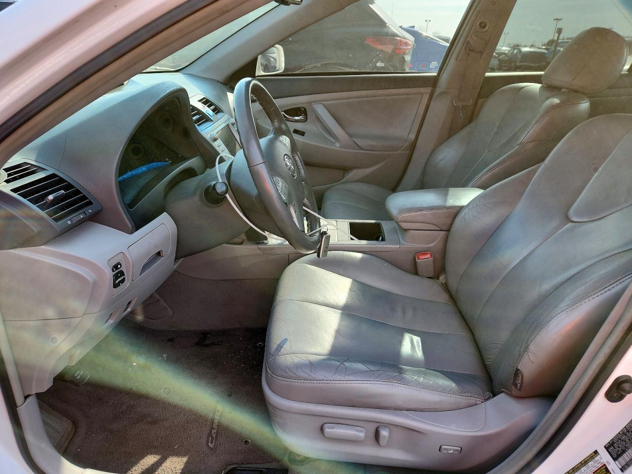 2009 Toyota Camry Hybrid - Image 7