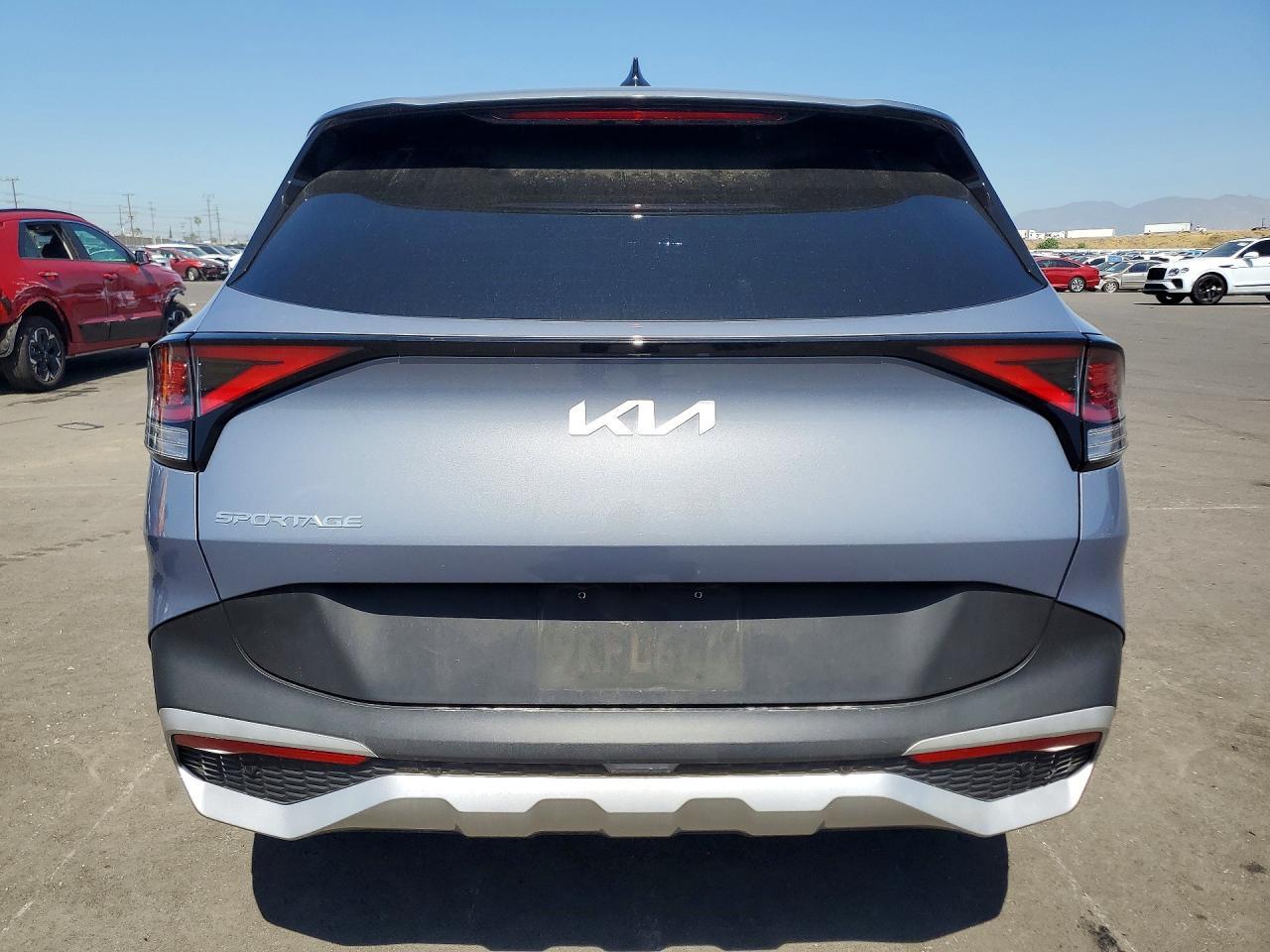 2024 Kia Sportage Ex - Image 6