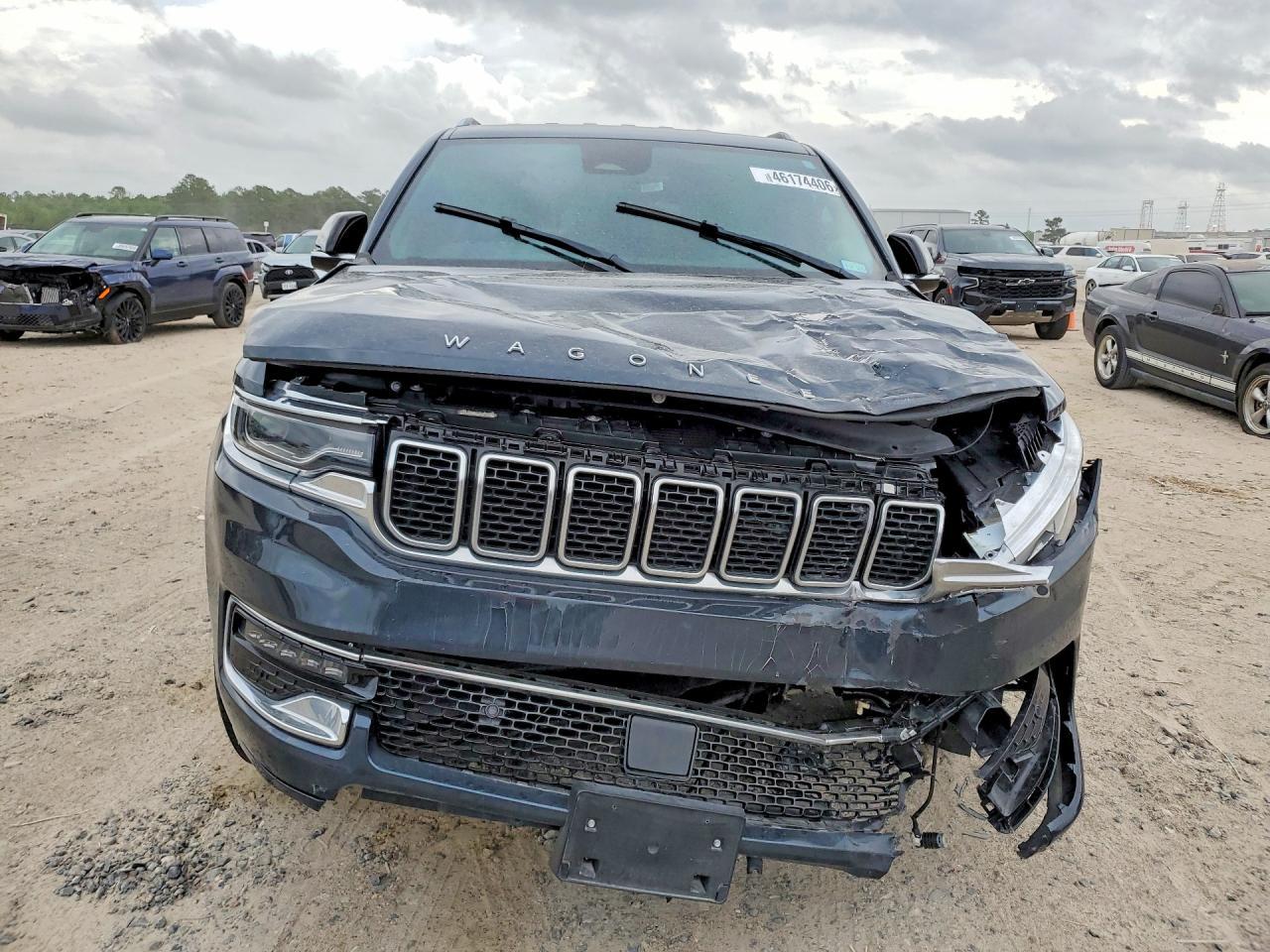 2024 Jeep Wagoneer L Series I - Фото 5