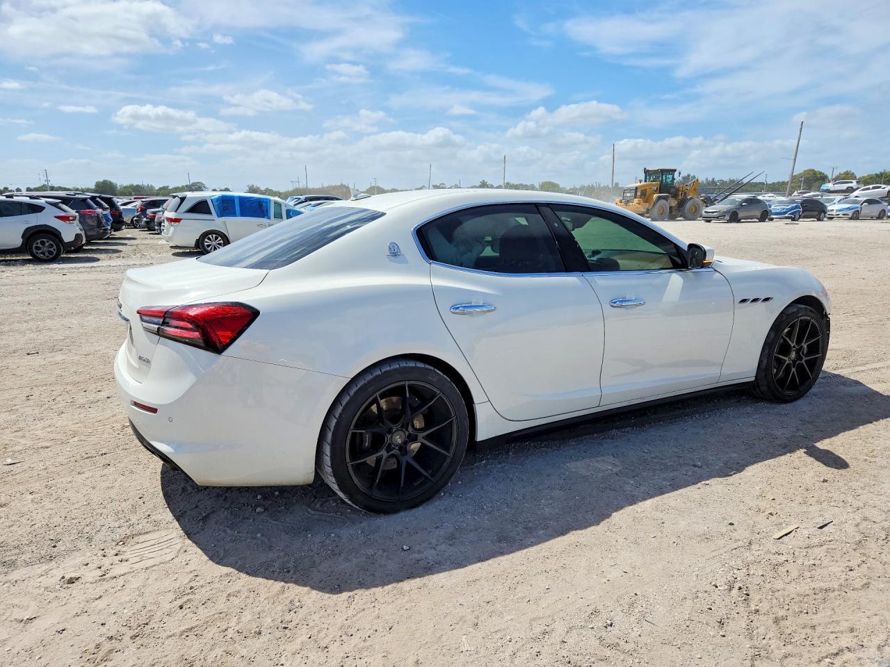2021 Maserati Ghibli S - Image 3