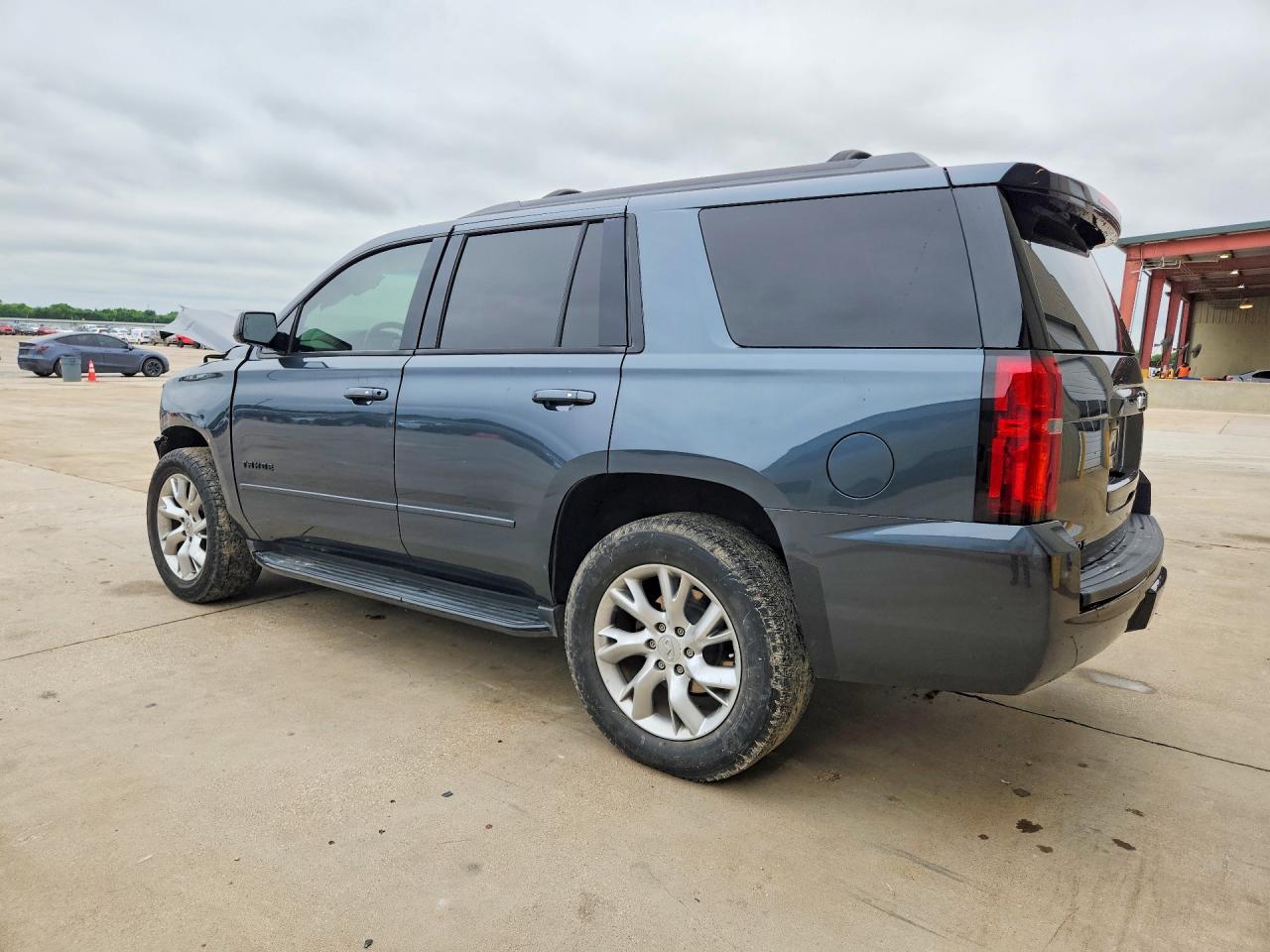 2019 Chevrolet Tahoe C1500 Premier - Фото 2