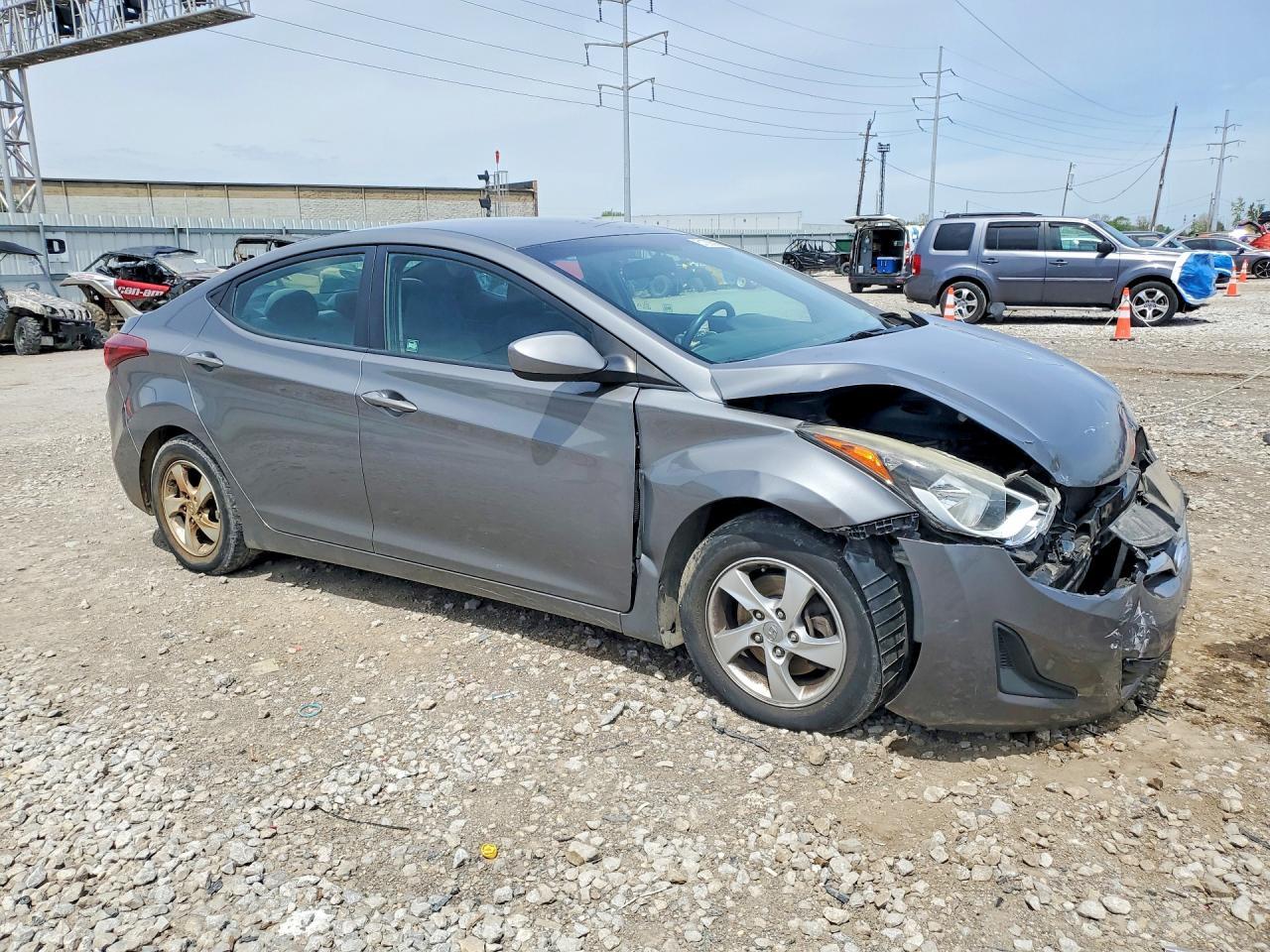 2014 Hyundai Elantra - Фото 4