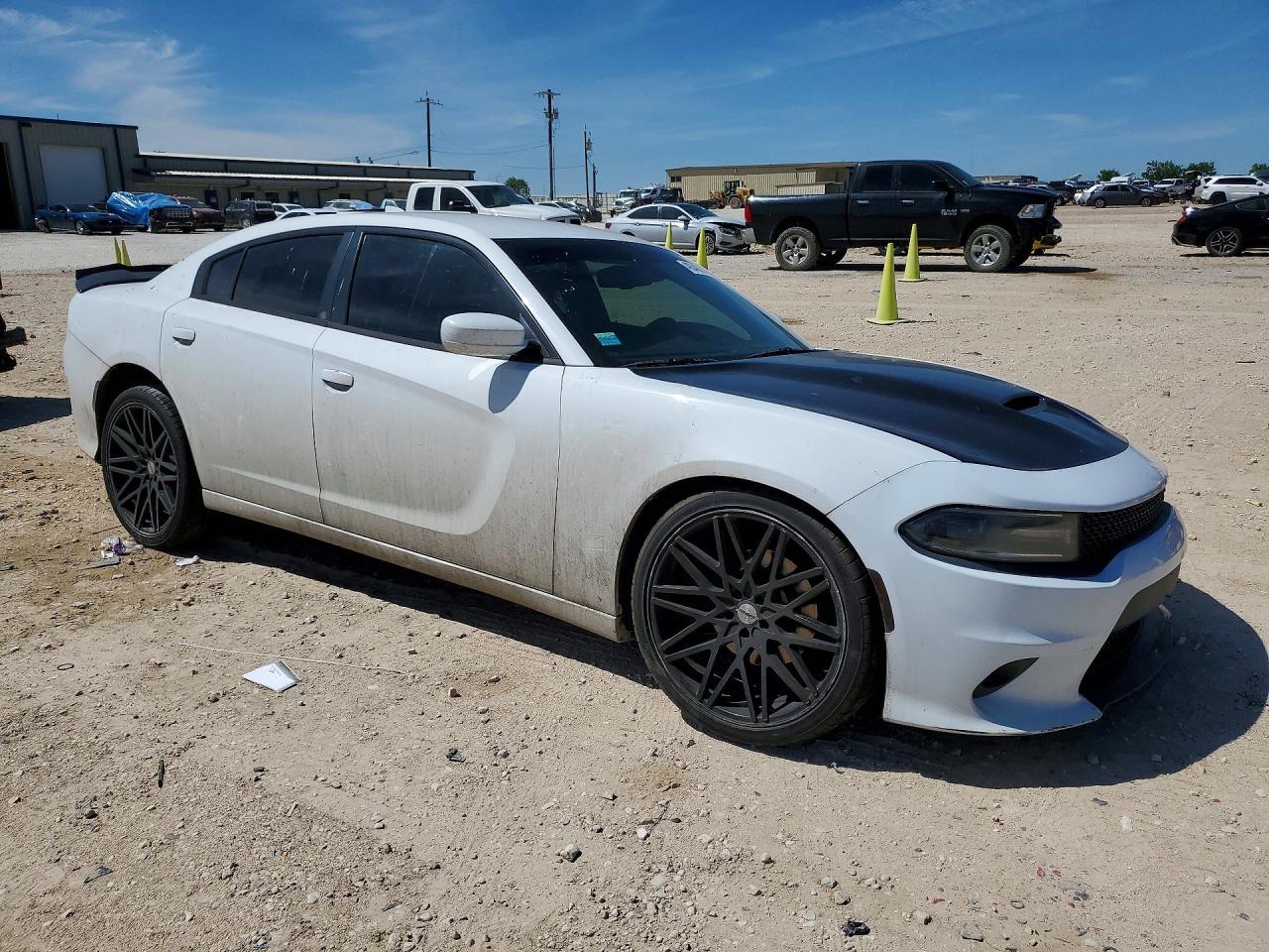 2015 Dodge Charger R - Фото 4