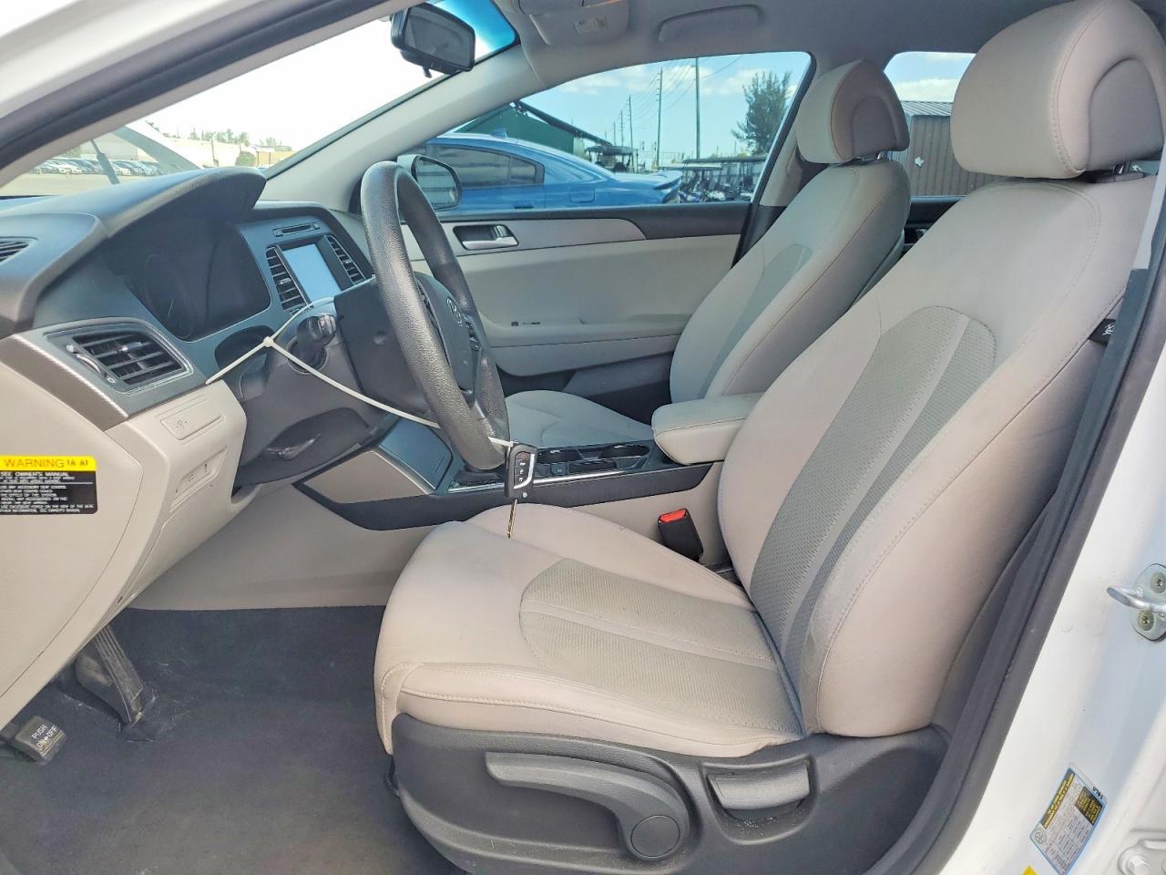 2016 Hyundai Sonata Se - Image 7