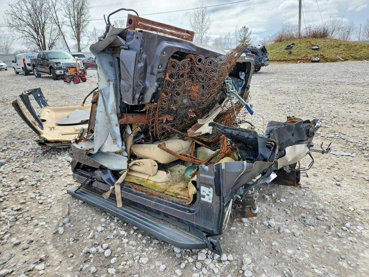 2010 GMC Yukon Xl K1500 Slt - Image 4