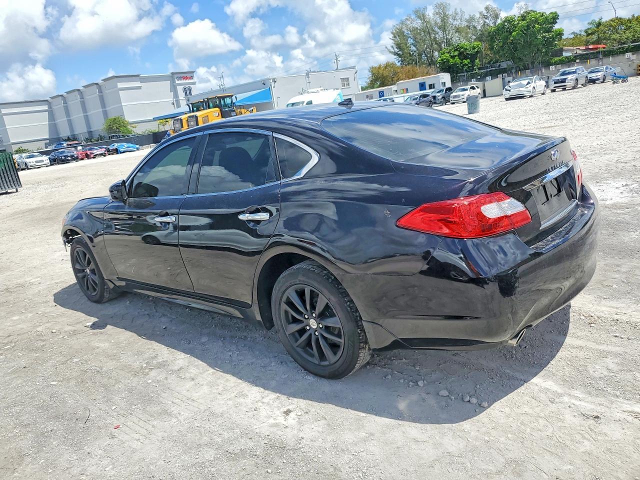 2012 Infiniti M37 X - Фото 2