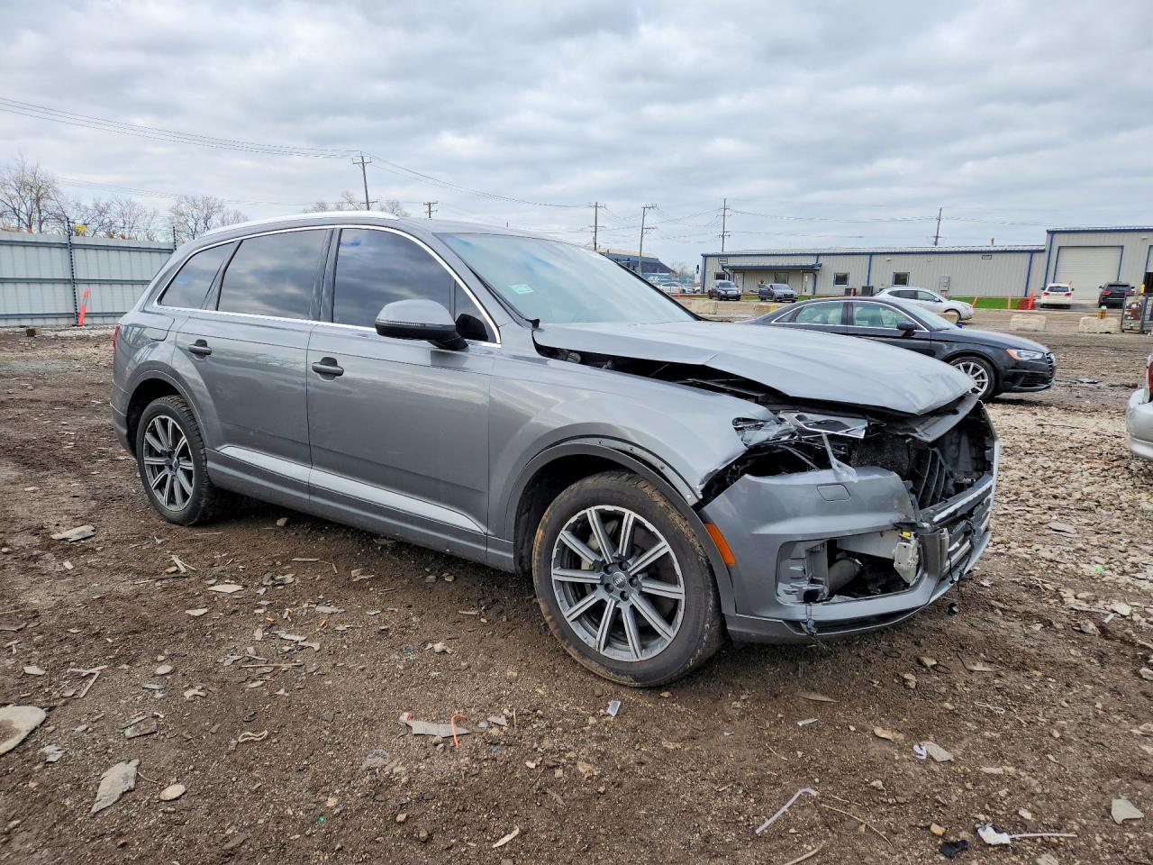 2017 Audi Q7 Premium Plus - Фото 4