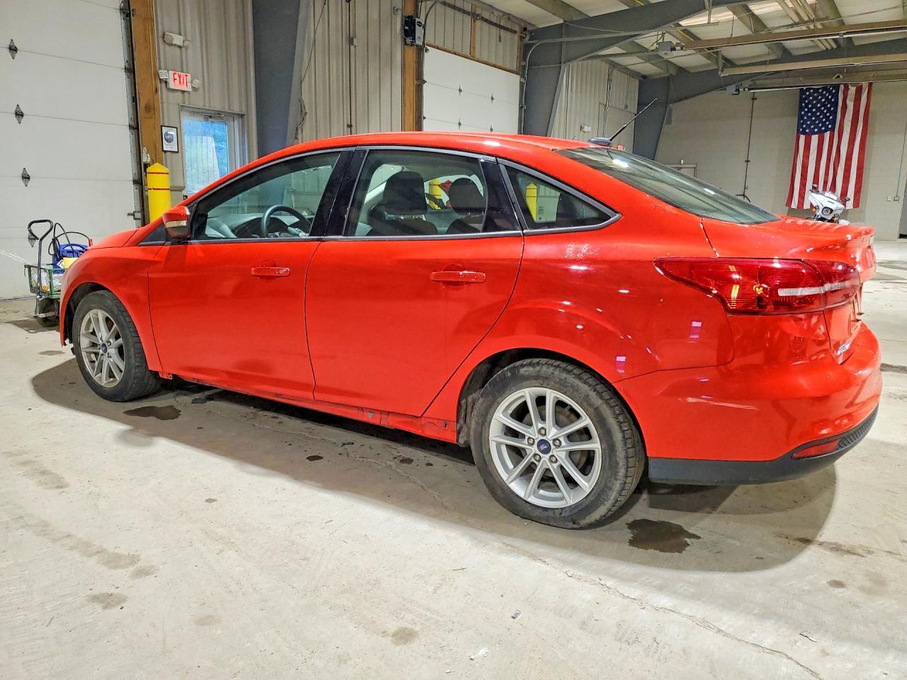 2017 Ford Focus Se - Image 2