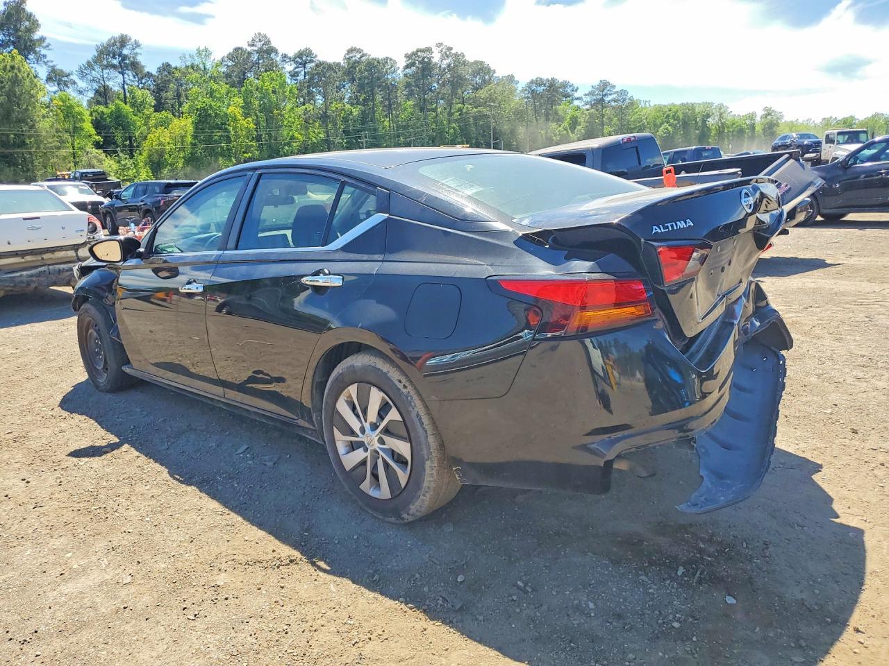 2021 Nissan Altima 2.5 S - Фото 2