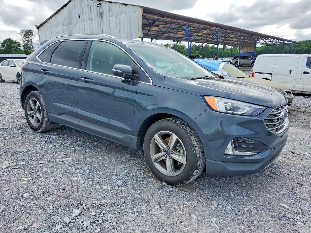 2019 Ford Edge Sel - Фото 4