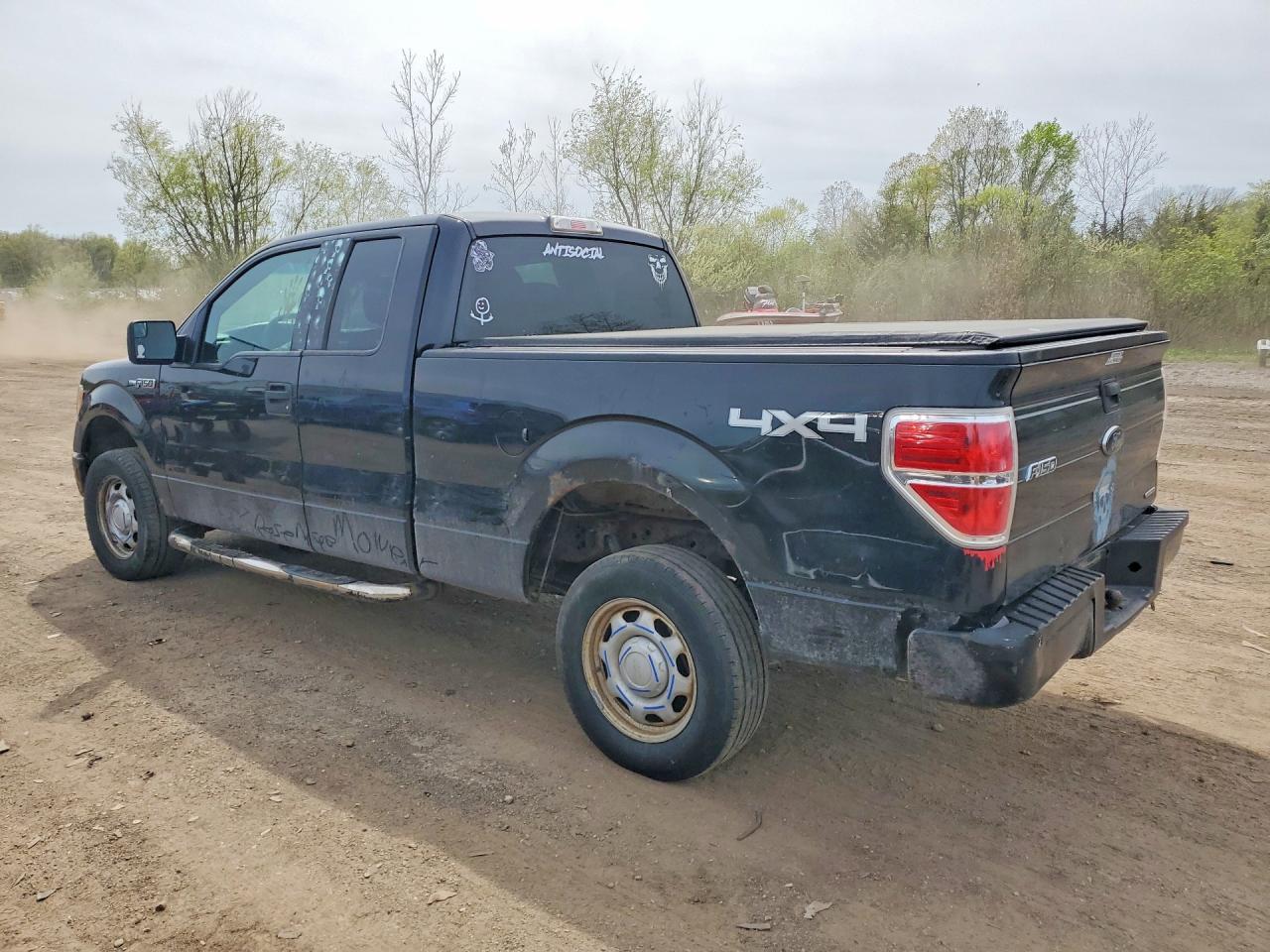 2012 Ford F150 Super Cab - Фото 2