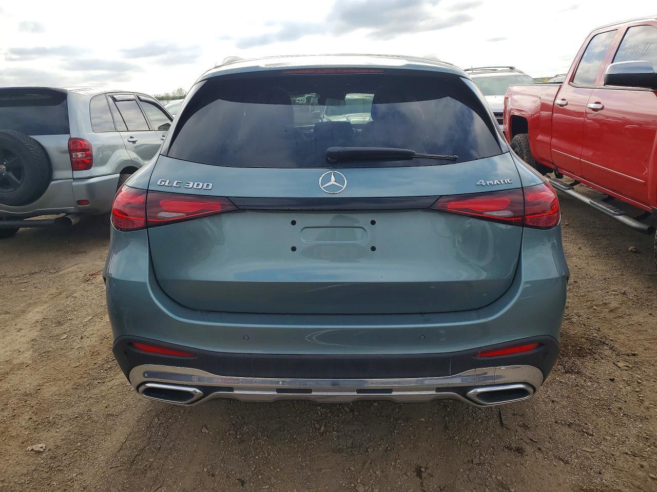 2026 Mercedes-Benz Glc 300 4Matic - Image 6