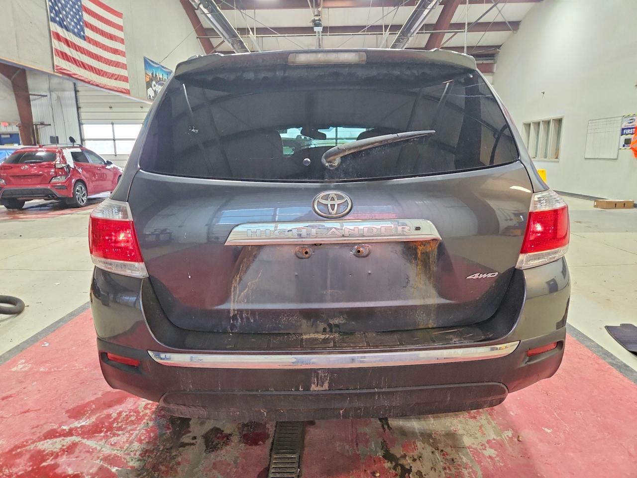 2011 Toyota Highlander Limited - Фото 6