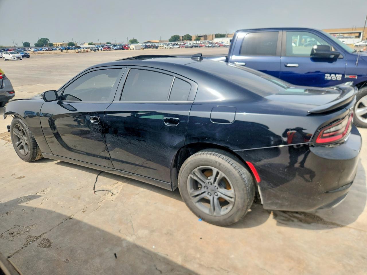 2023 Dodge Charger Sxt - Фото 2