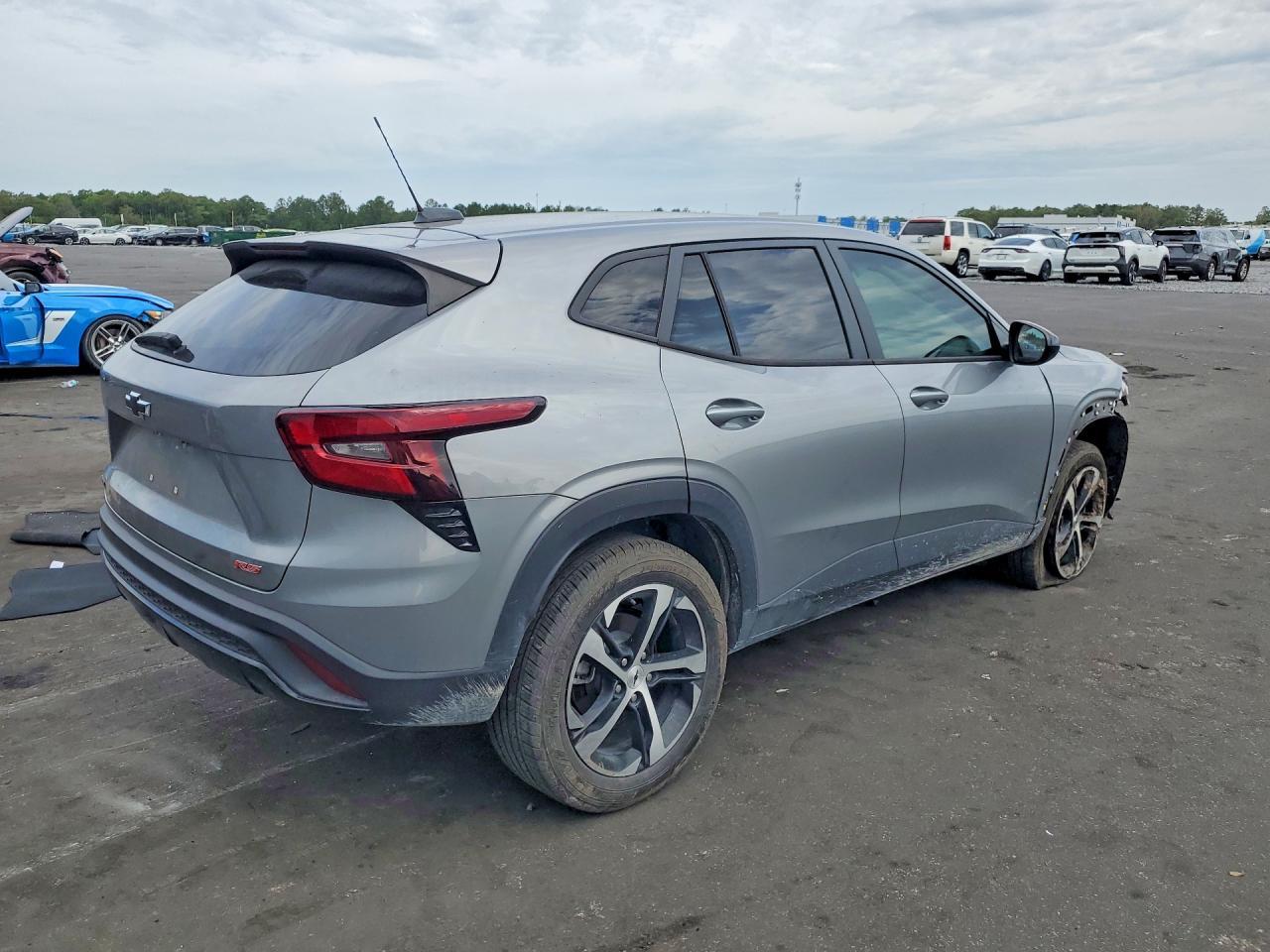 2024 Chevrolet Trax 1Rs - Фото 3